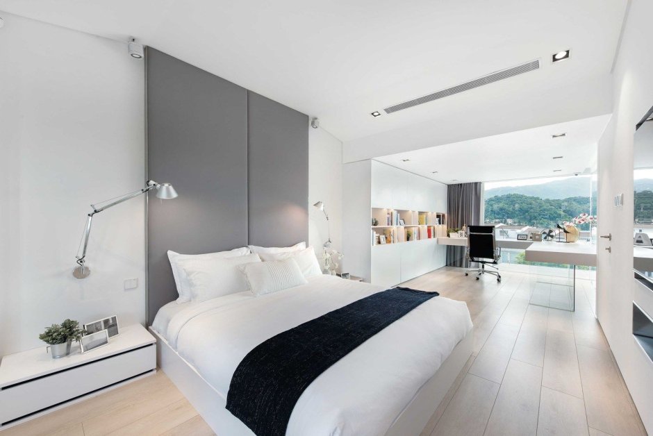 Minimalist single bedroom