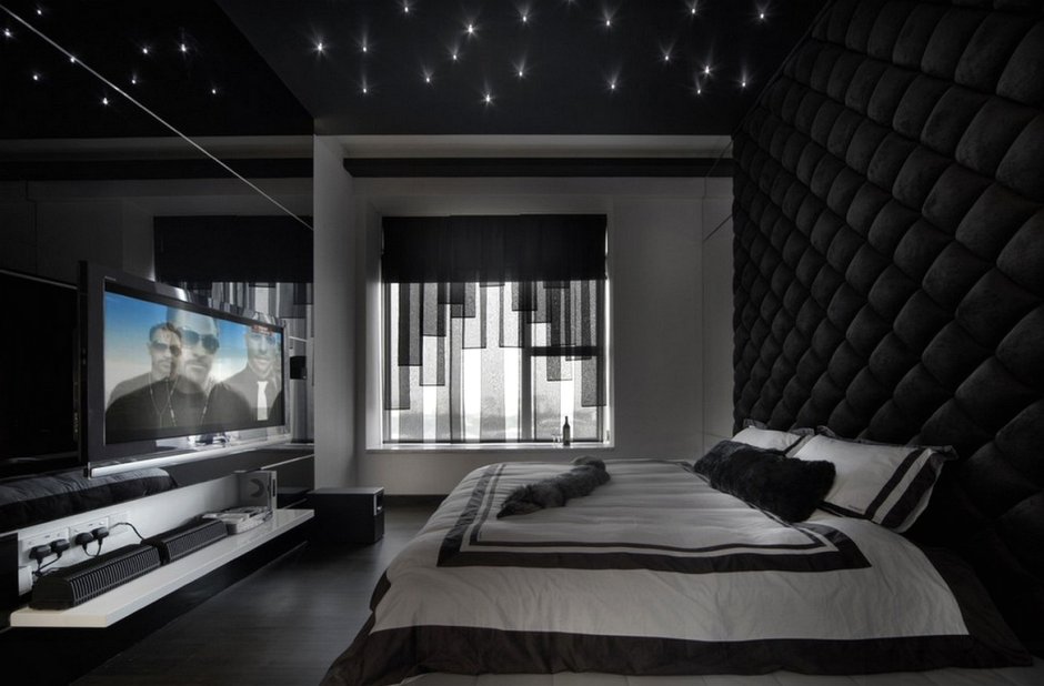 Black white bedroom
