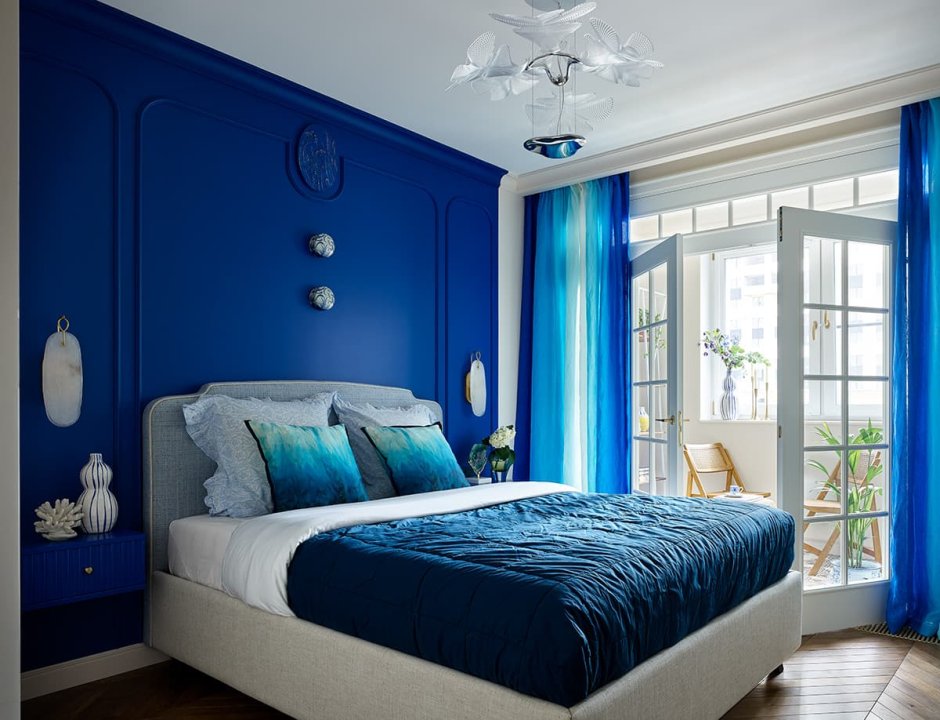 Sea blue bedroom