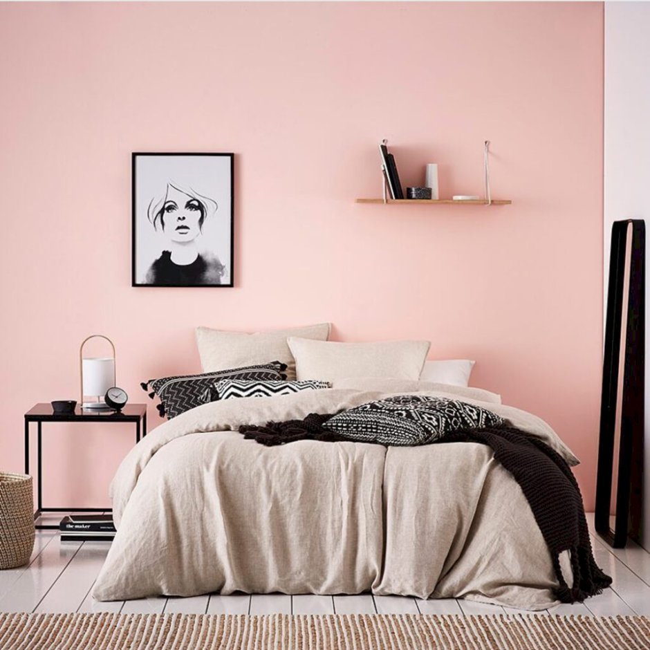 One pink wall bedroom