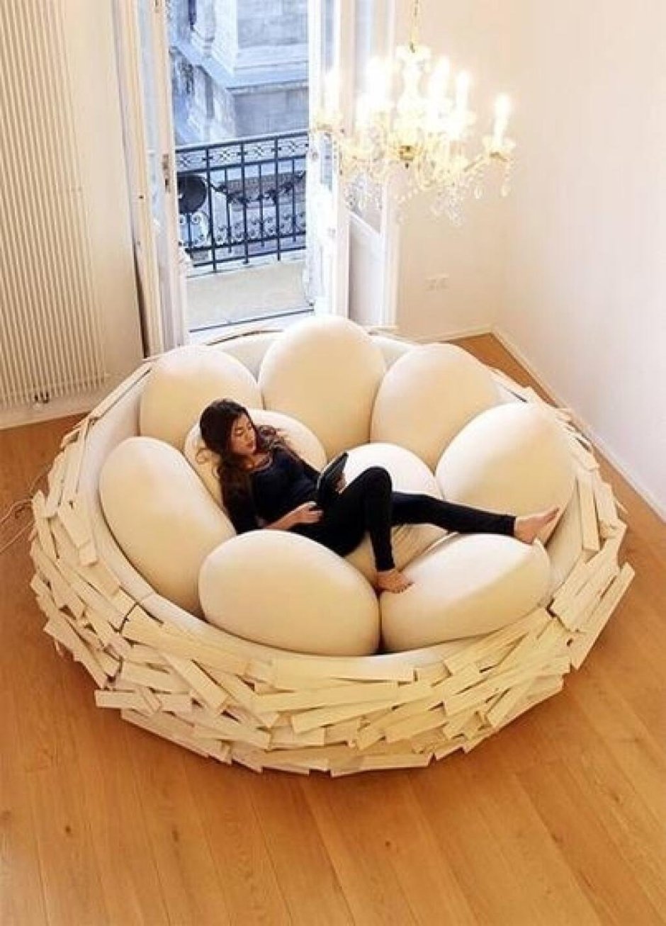 Egg nest bed