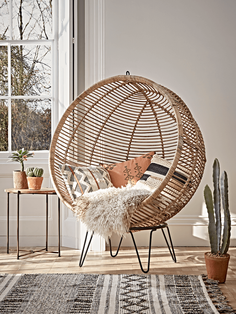 Circle garden chair