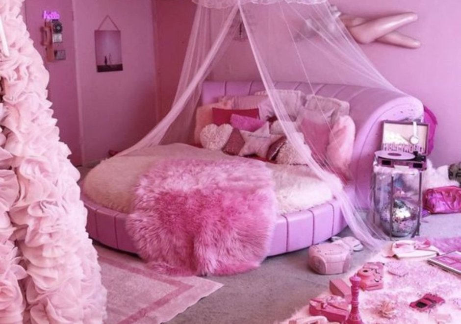 Bed pink colour