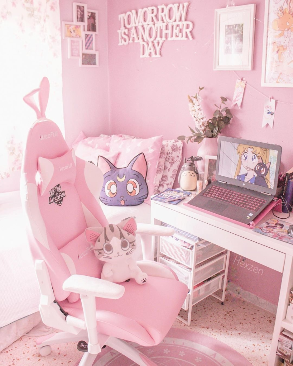 Pink cute chair
