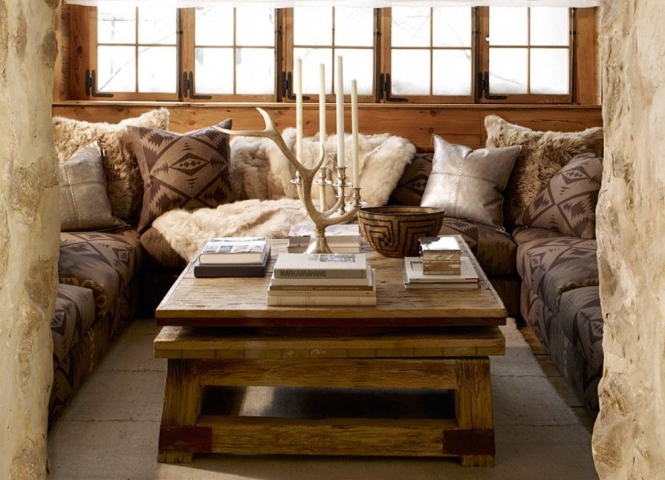 Rustic Style Home Interior