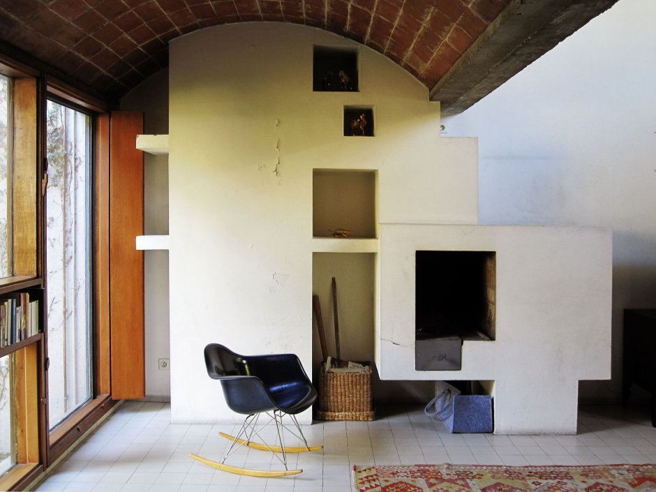 Architectural polychromia Le Corbusier