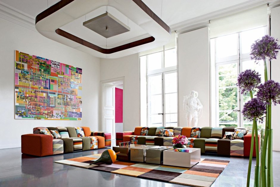Furniture in avant -garde style