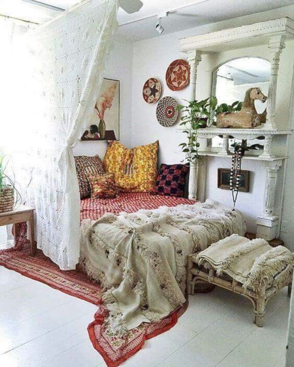 Boho chic style in the interior