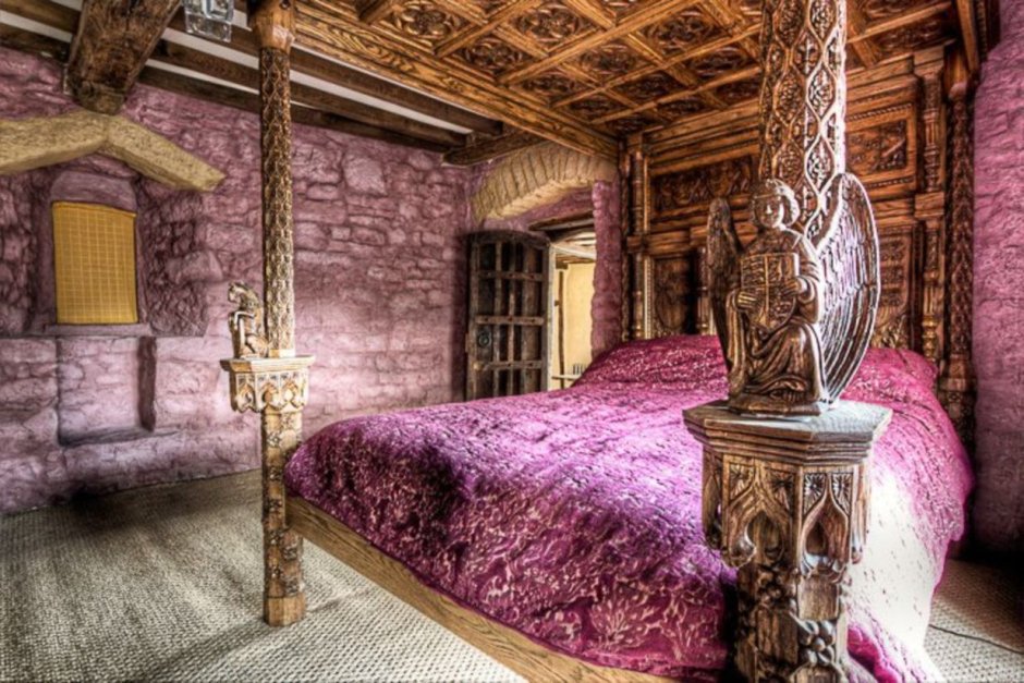 Royal bedroom Gothic
