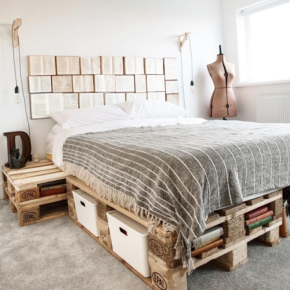 Loft -style bed from palettes