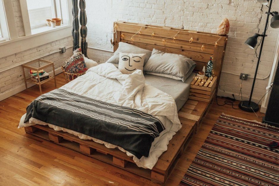 Pinteric pallets bed