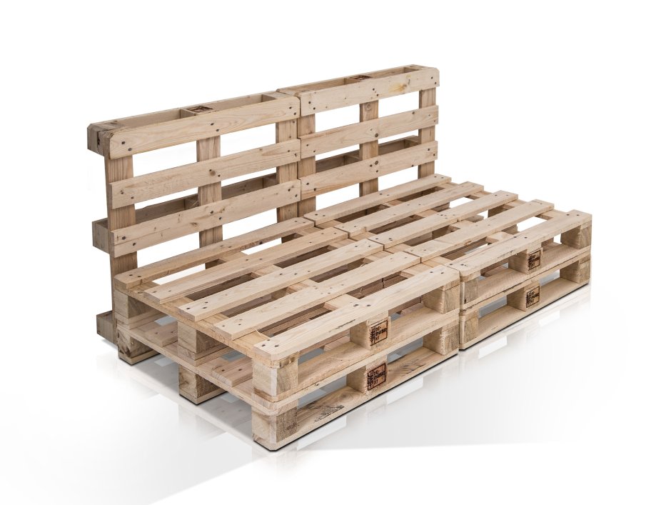 Sofa made of wooden pallets