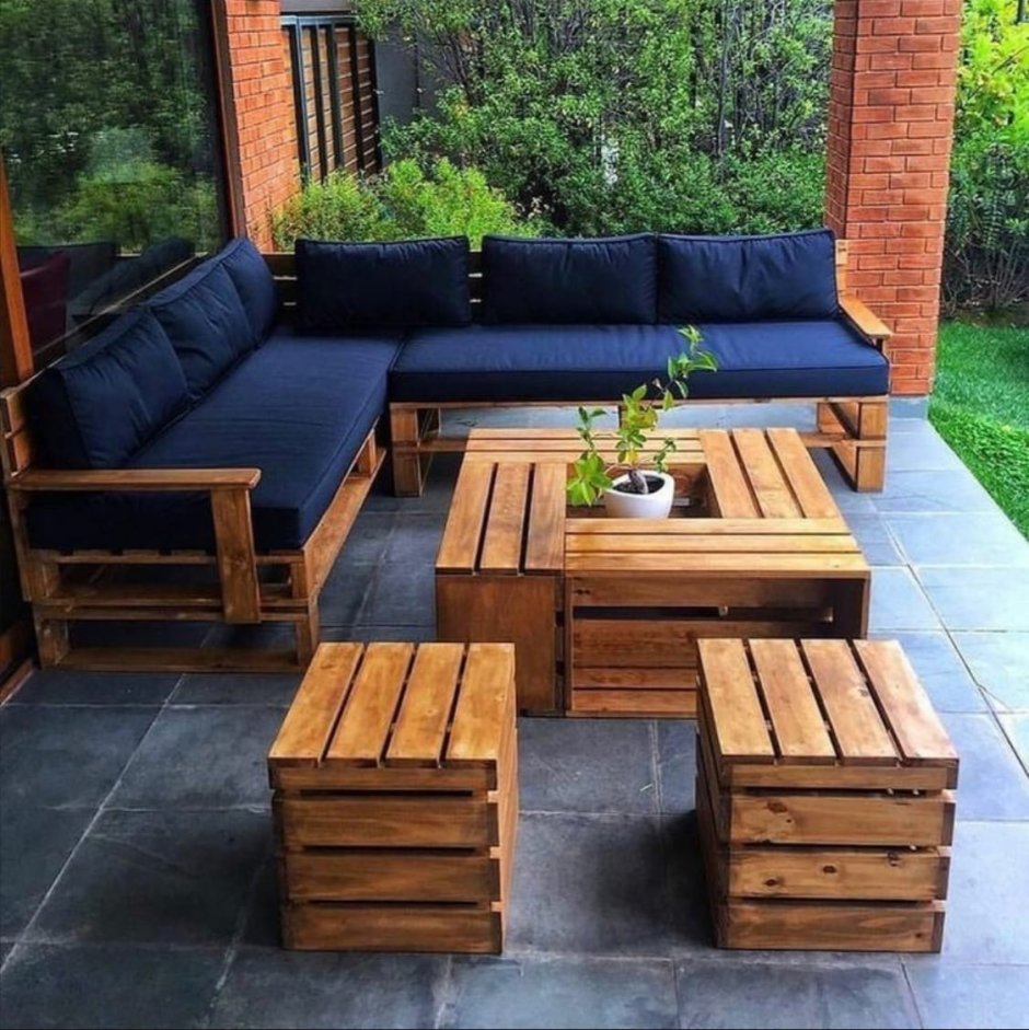 Garden furniture from euro pallets