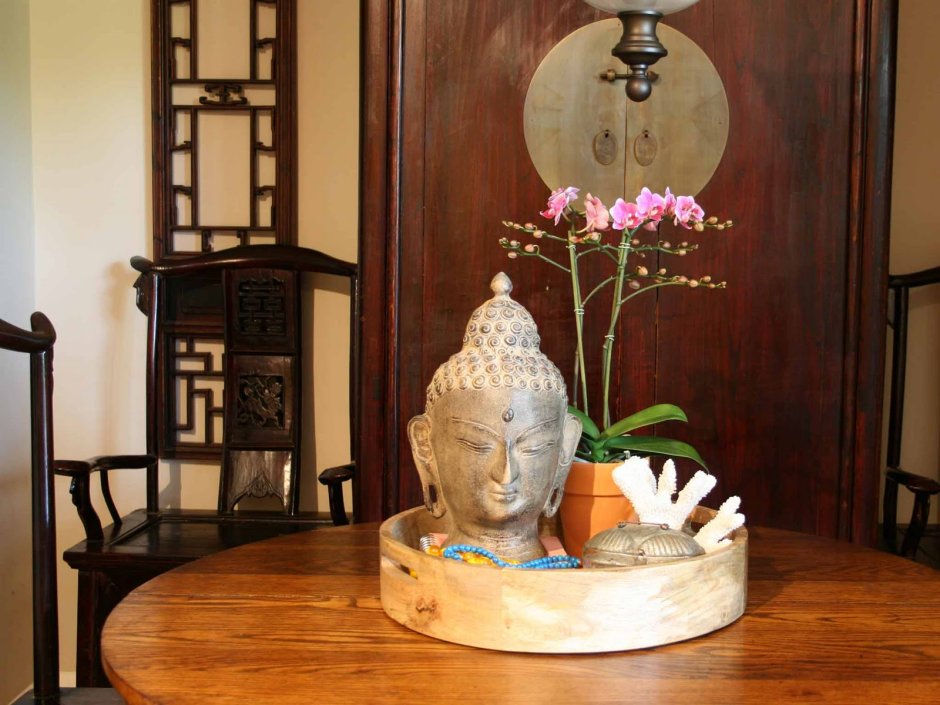 Indian style interior Buddha