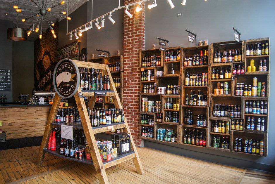 The interior of the pouring beer store in the loft style