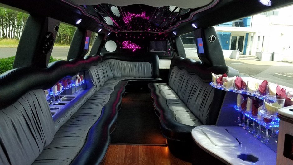 Bentley mulsanne limousine