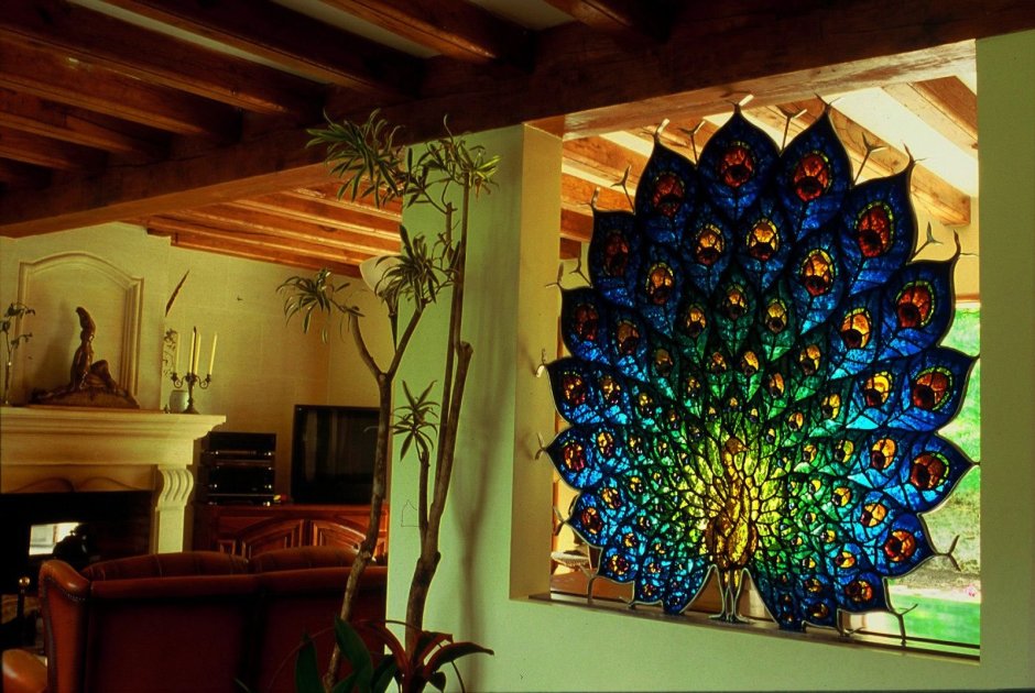 Peacock on the wall