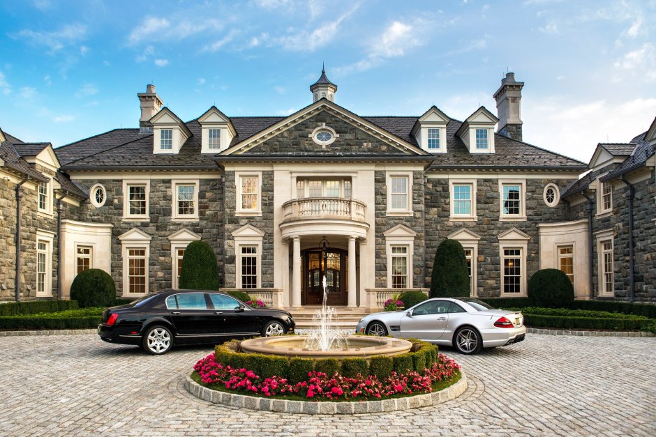 Rich House
