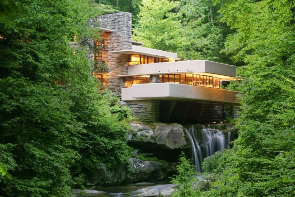 The house at the waterfall