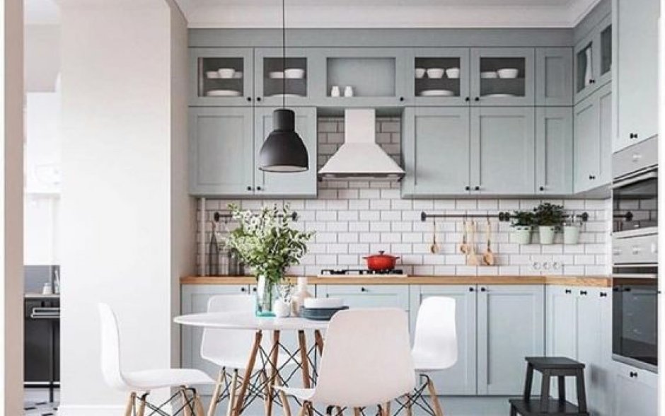 Kitchen in gray green tones