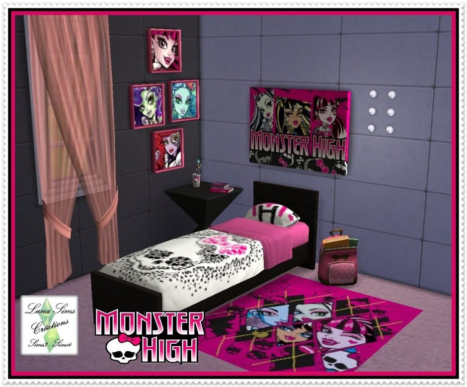 House House Monster High and Barbie