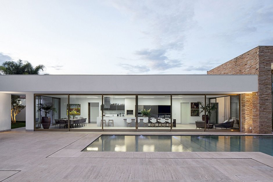 House minimalism flat roof