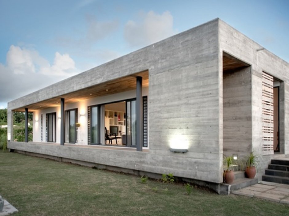 One -story reinforced concrete house