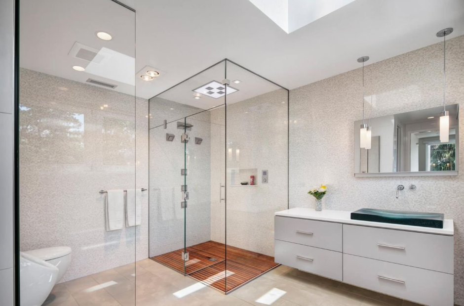 Glass partition to the bathroom