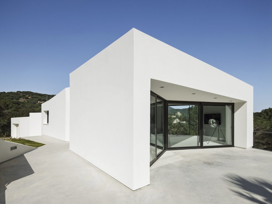 Architectural style minimalism