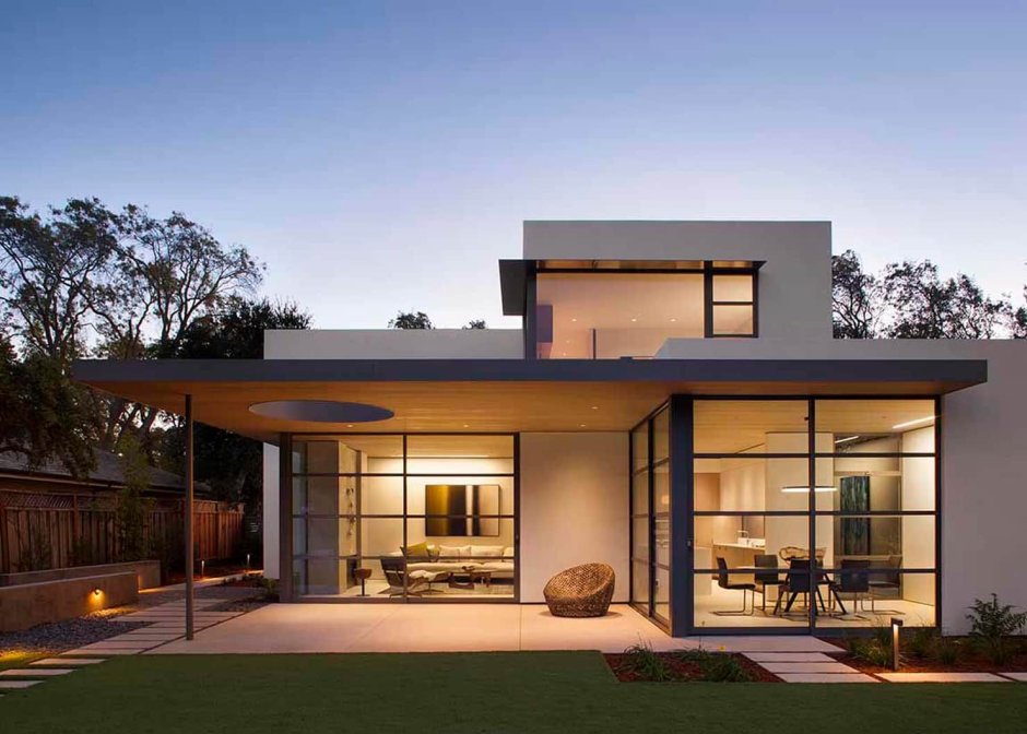 Modern House is one -story