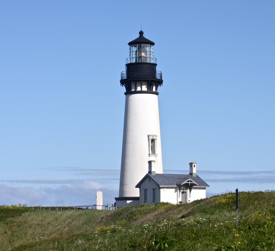 Yakvin Lighthouse in Oregon