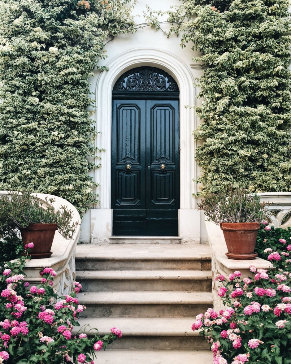 Entrance door in the style of Provence
