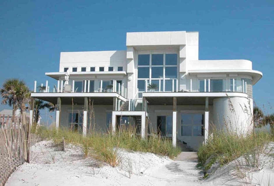 Stucco Art Deco Beach House