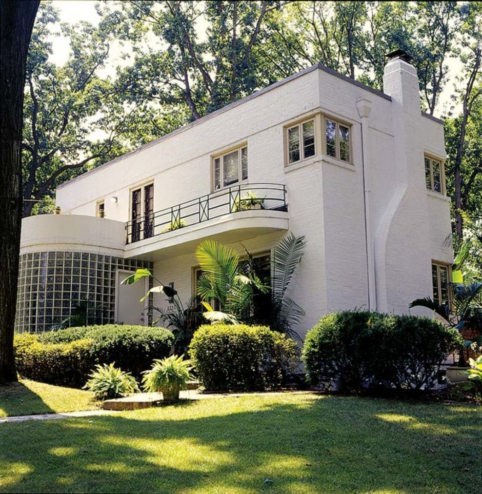 Art Deco style mansion