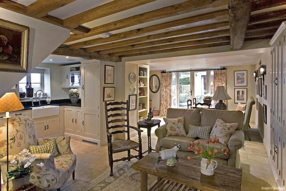 Country -style cottage interior
