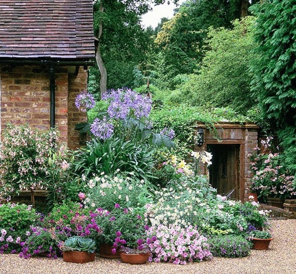 Garden cottage design