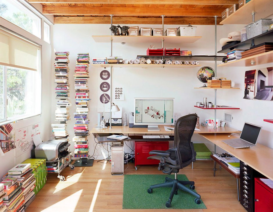 Home office workspace