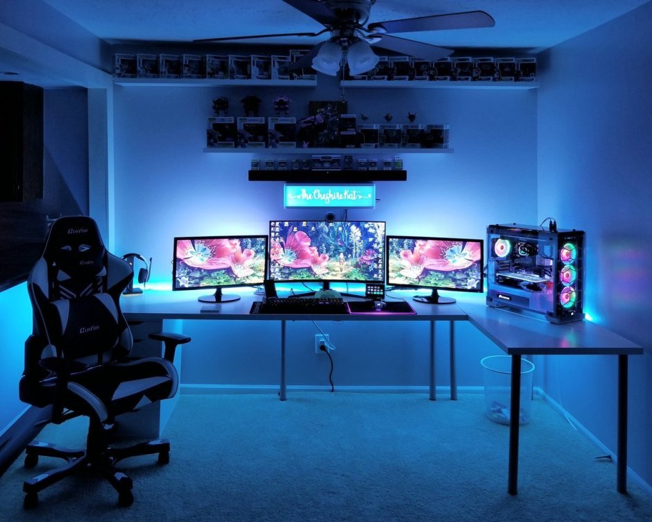 Gaming computer room
