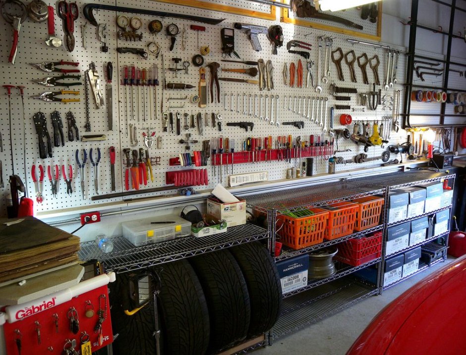 Mechanic garage