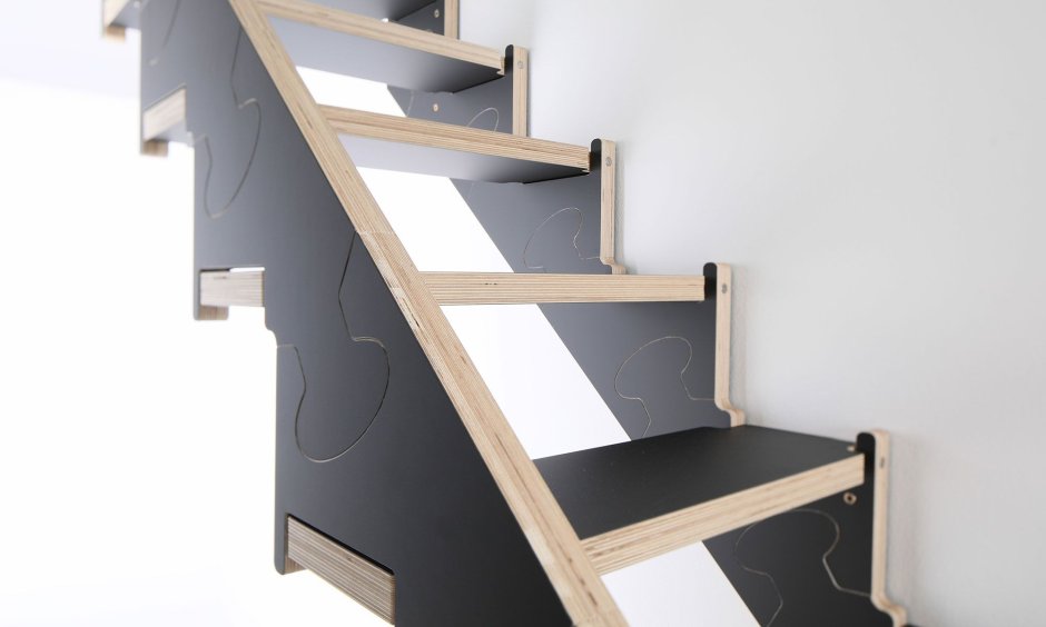 Foldable stairs