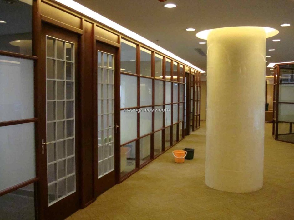Office glass partition design