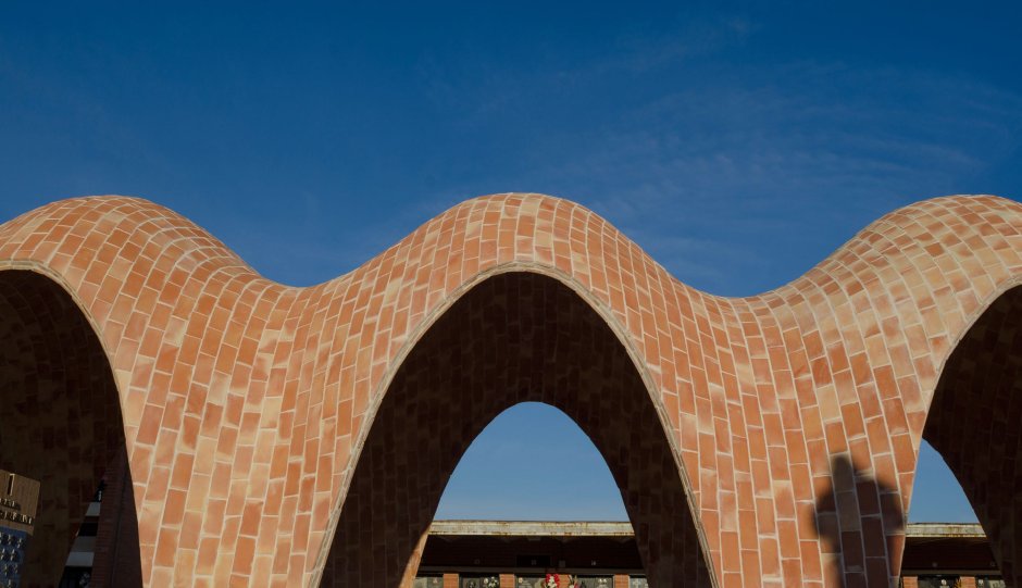 Arches in architecture
