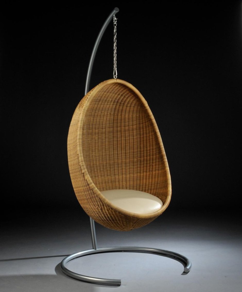 Rattan egg chair