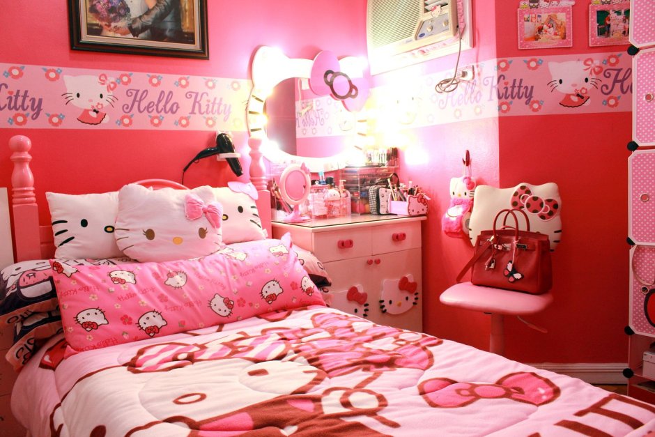 Hello kitty bedroom