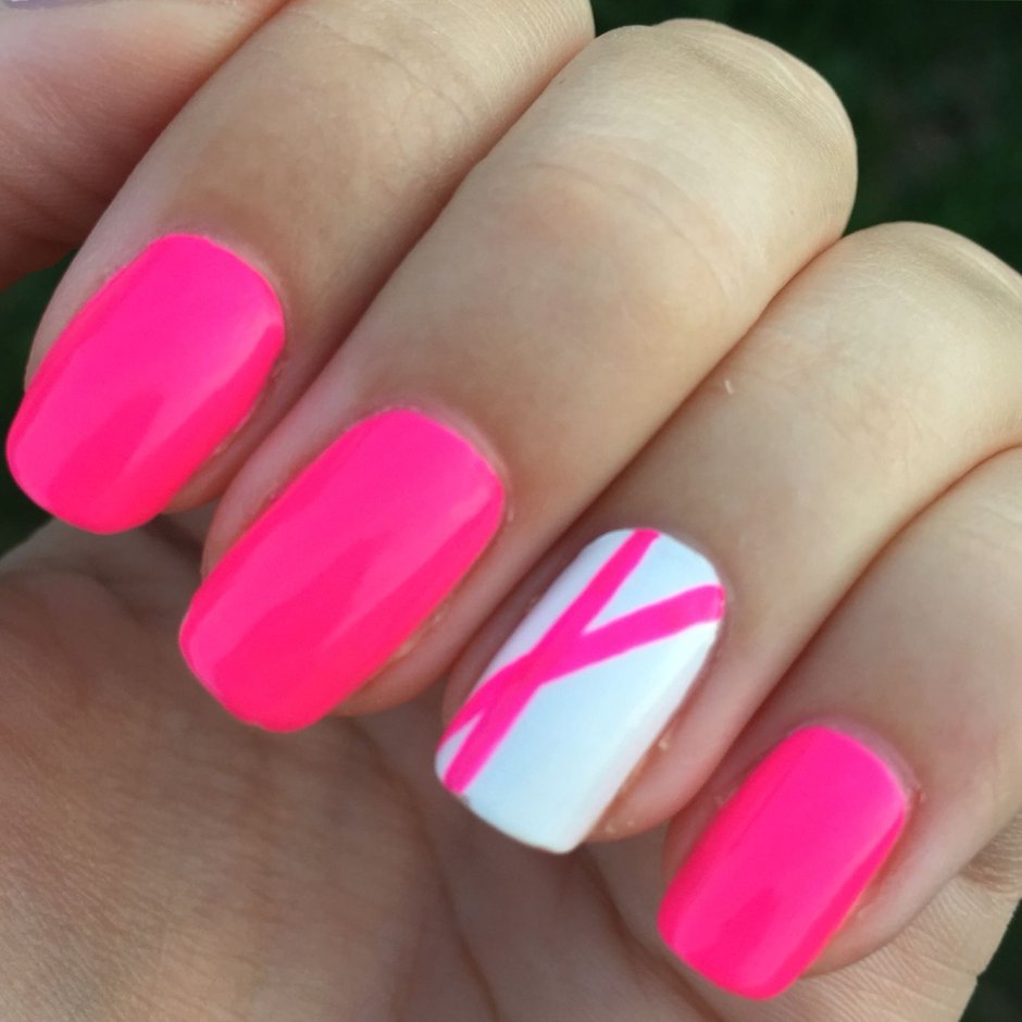 Pink neon nails