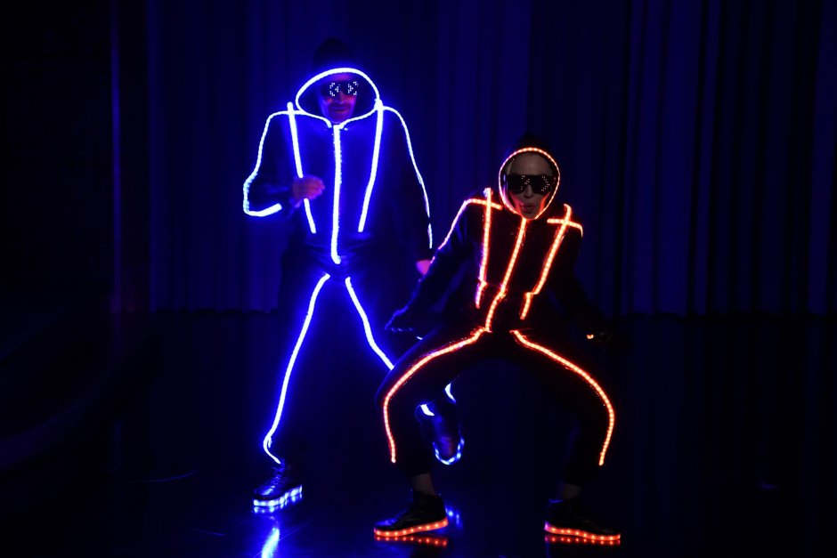 Neon dance