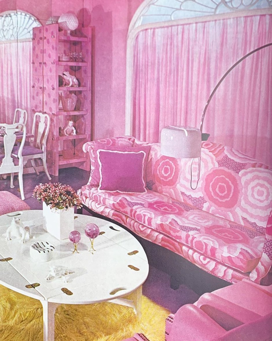 Pink house barbie