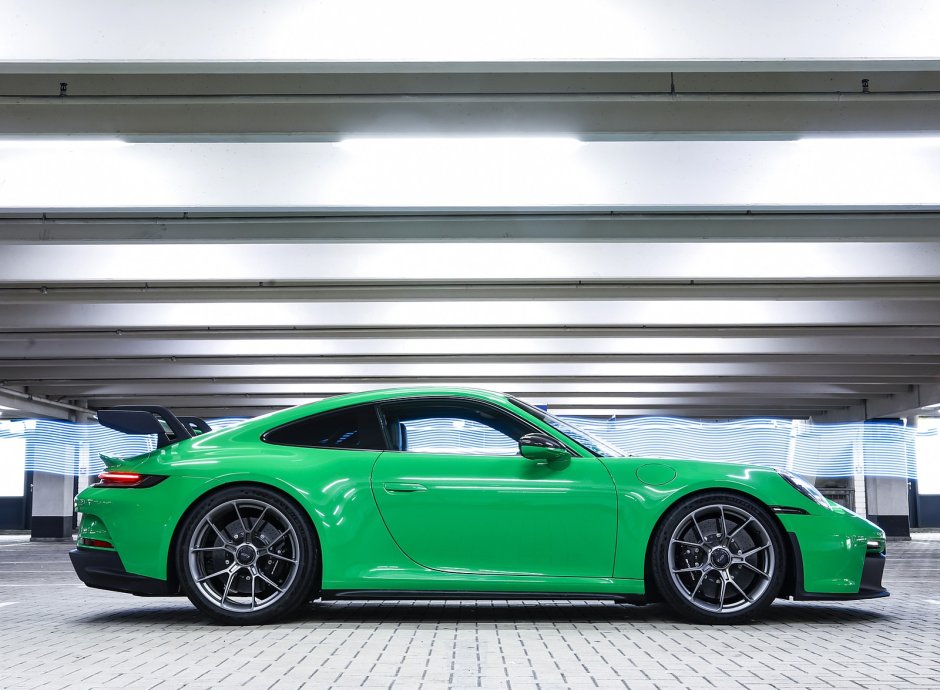Porsche green colors