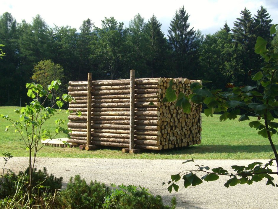 Log cabin off grid