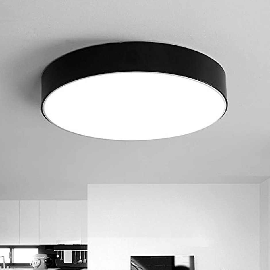 Round ceiling lamp